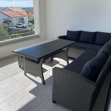 Kober Apartments Krk Krk Town Bagian luar foto